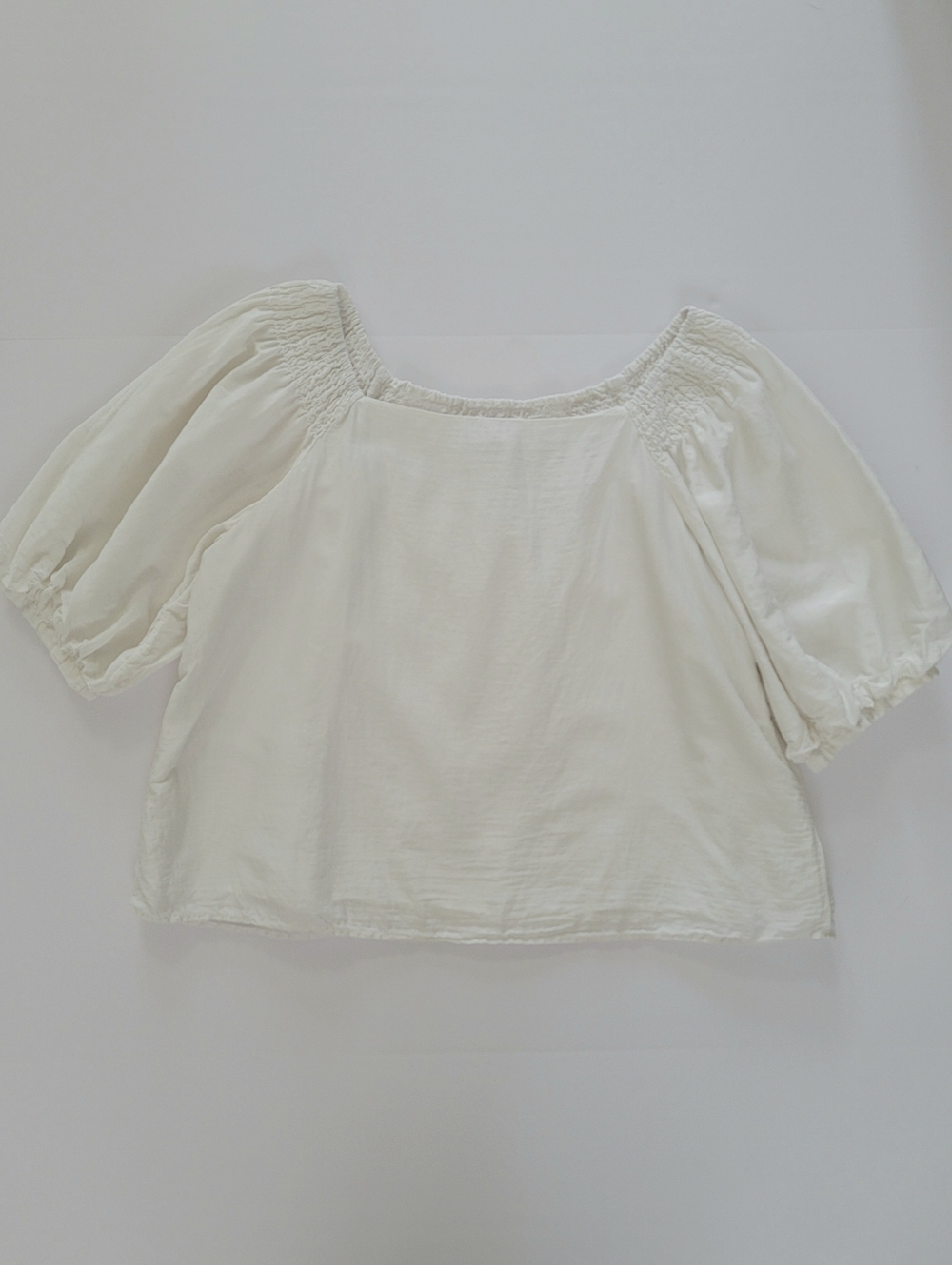 Velvet by Graham & Spencer Jolene Silk Cotton White Top, M, Boho Luxe Bardot - Picture 4 of 10